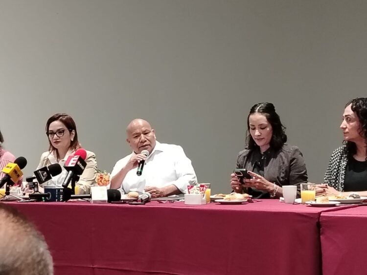 Demanda Raciel Pérez a alcalde de Tlalnepantla no heredar deuda con proveedores