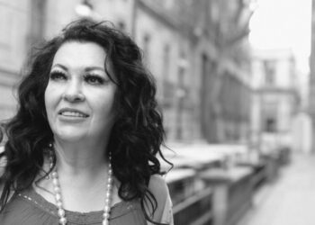 ABANICO/ Digitalización, el largo y sinuoso camino….