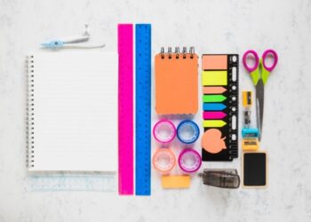 10 útiles escolares básicos por menos de 20 pesos