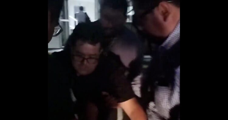 Detienen en Puebla al periodista, Arturo Rueda