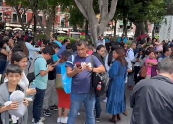 Falla en alerta sísmica provoca evacuaciones en estados del centro del país