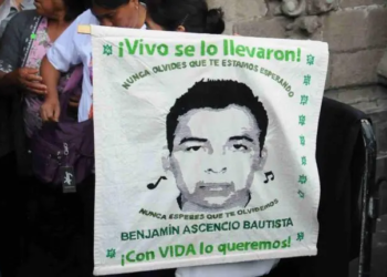 Juez desecha amparo de expolicía implicado en la desaparición de los 43 de Ayotzinapa