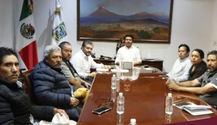 Gobierno de Puebla logra que ejidatarios abran carril permanente en la México-Puebla
