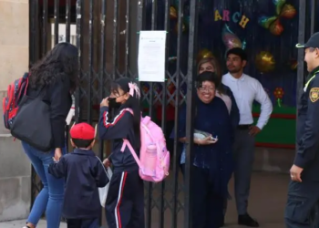 Más de 13 mil policías vigilarán en la CDMX el regreso a clases: Martí Batres