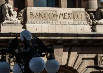 Banxico recorta a 1.5% pronóstico de crecimiento de México en 2024