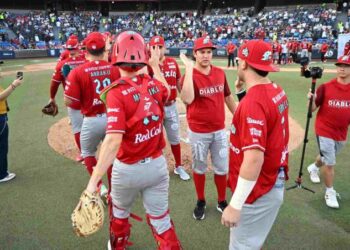 Diablos Rojos están a una victoria de conquistar la Serie del Rey