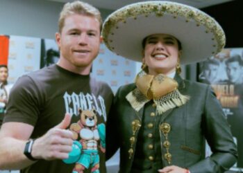 Camila Fernández habla sobre su error al cantar el Himno Nacional Mexicano; Canelo Álvarez la defiende
