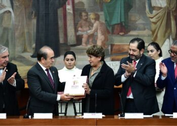 “No toleraré corrupción”, asegura Delfina Gómez en primer informe de gobierno