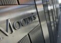 Moody’s ve con grado de inversión a México, pero preocupa Pemex y reformas