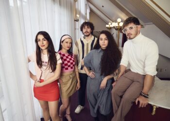 NEO ROMÁNTICOS llega al TEATRO DE LA CIUDAD: una noche para redefinir el bolero