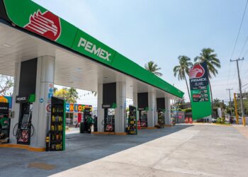 PEMEX eleva 20% producción de gasolinas en agosto impulsada por nuevas refinerías