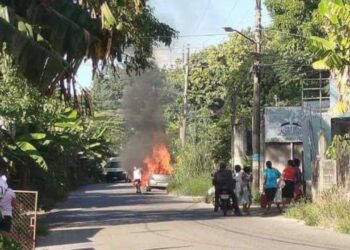 Asaltos y quema de vehículos generan alerta en Villahermosa
