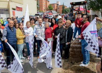 Rehabilitación de red de agua entubada del Tanque Luis Donaldo Colosio mejora calidad de vida de los atizapenaes