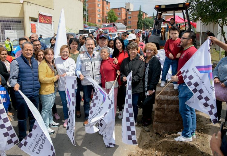 Rehabilitación de red de agua entubada del Tanque Luis Donaldo Colosio mejora calidad de vida de los atizapenaes