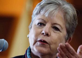 Bárcena llama a ‘no olvidar’ el asalto a la Embajada de México en Ecuador