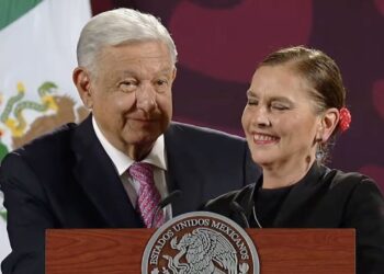 Beatriz Gutiérrez dice adiós en la ‘mañanera’ y descarta aspiraciones políticas