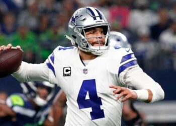 Dak Prescott se convierte en el jugador mejor pagado en la historia de la NFL