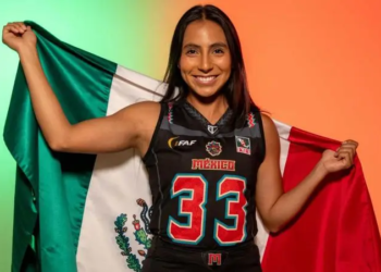 Distinguen a Diana Flores como capitana honoraria de los Lions