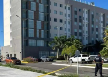 Turista holandés muere tras caer del séptimo piso de un hotel en Mérida