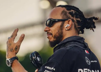 Desde niño sufro problemas de salud mental: Lewis Hamilton