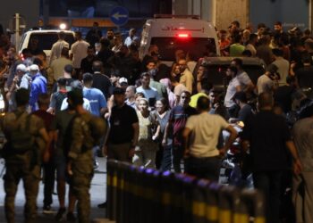 Líbano: 9 muertos y 2 mil 800 heridos por explosión de ‘bípers’ de miembros de Hezbolá