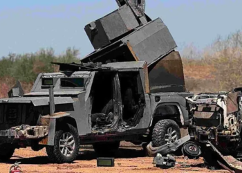 Narcos usan autos ‘monstruo’ para luchar en la frontera México-EU