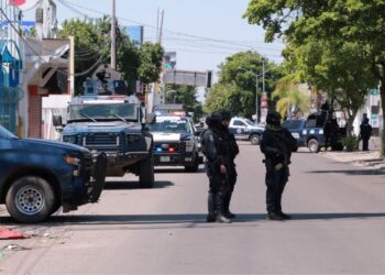 Violencia del lunes en Culiacán, “muy posible” que esté ligada a detención de “El Mayo”: AMLO