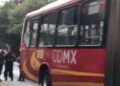 Unidad de Metrobús se incendia en la colonia Álamos