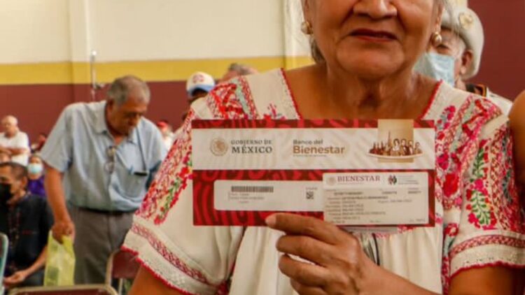 Edad para acceder a pensión de adultos mayores ya es a partir de 65 años