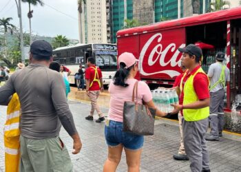 FEMSA brinda apoyo a afectados por el huracán ‘John’ en Guerrero y Oaxaca