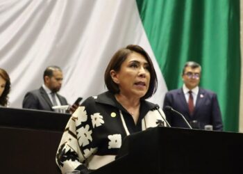 Diputada María Luisa Mendoza denuncia intento de asalto en la México-Querétaro