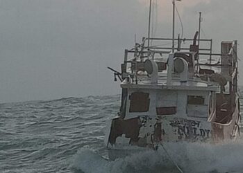 Localizan a 4 de 15 pescadores extraviados tras el paso de Milton en Yucatán