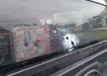 Seguidores de Evo Morales toman coches tras presunto atentado