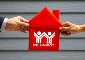 Infonavit amplía apoyos a mujeres para que accedan a vivienda propia