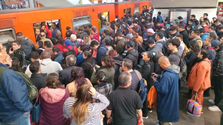 Reportan retrasos en Líneas 7, 8, 9 y 12 del Metro
