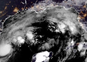 ‘Milton’ se convierte en huracán categoría 1 y se fortalecerá rumbo a Florida
