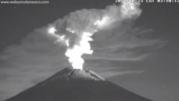Volcán Popocatépetl emite fumarolas; alertan por posible caída de ceniza en CDMX