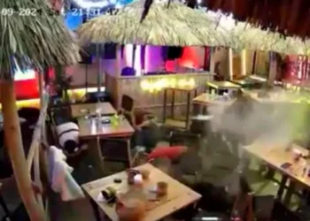 Ataque a bar en Querétaro duró 40 segundos; videos revelan el terror que se vivió