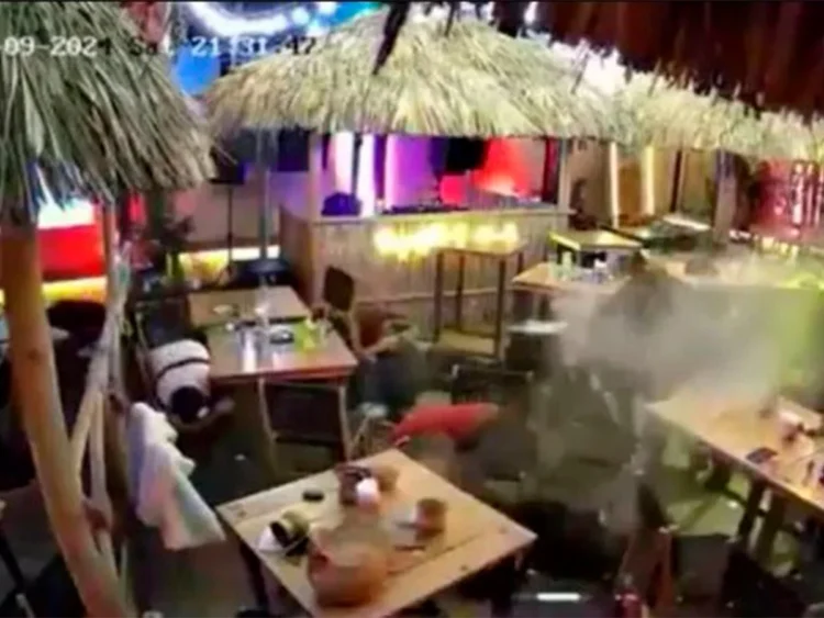 Ataque a bar en Querétaro duró 40 segundos; videos revelan el terror que se vivió