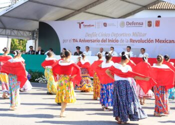 Encabeza Américo Villarreal desfile por el 114 Aniversario del Inicio de la Revolución Mexicana