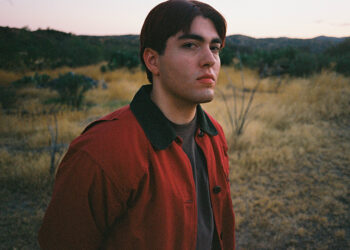 Kevin Kaarl regresa a la música con su sencillo «Esta Noche»