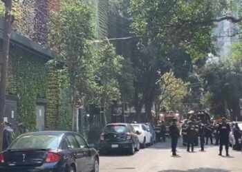 Un muerto y dos heridos tras explosión en Galerías Insurgentes