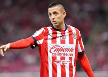 Chivas recupera a su mejor futbolista de cara al Play In