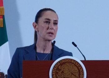 Sheinbaum confía en mantener remesas fuertes ante deportaciones masivas de EU