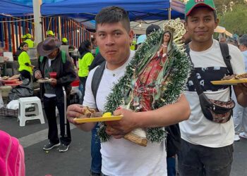 Donan 35 mil tacos a peregrinos que visitan a la Morenita del Tepeyac en CDMX