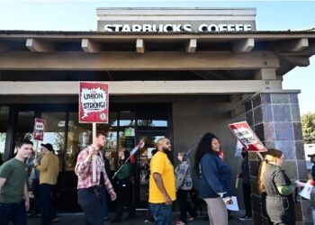 Se expande huelga de Starbucks en EU