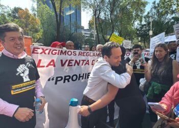 Exhortan a Senadores desechar dictamen para prohibir vaporizadores a grado constitucional