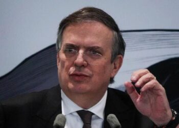 Con alza arancelaria habrá condiciones igualitarias para empresas mexicanas: Ebrard