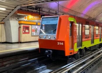 Capacita Metro a policías para reforzar atención contra suicidios y otras crisis