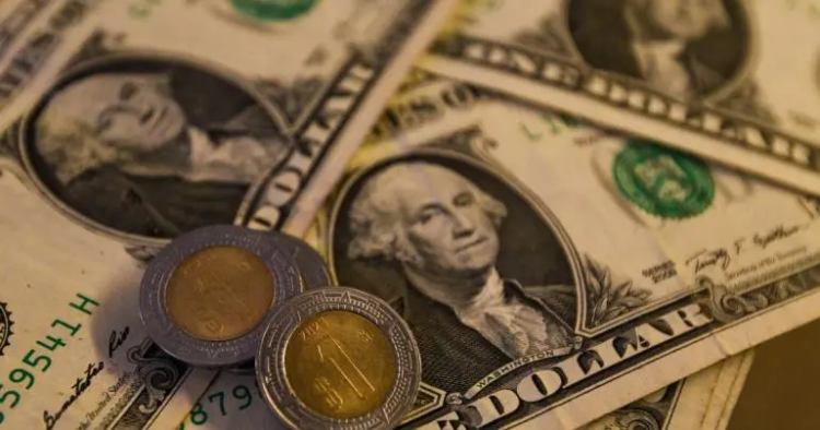 BBVA México prevé riesgos de recesión en EU ante deportaciones masivas